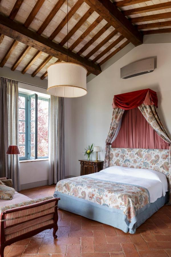 Borgo Pignano Tuscany Exterior foto