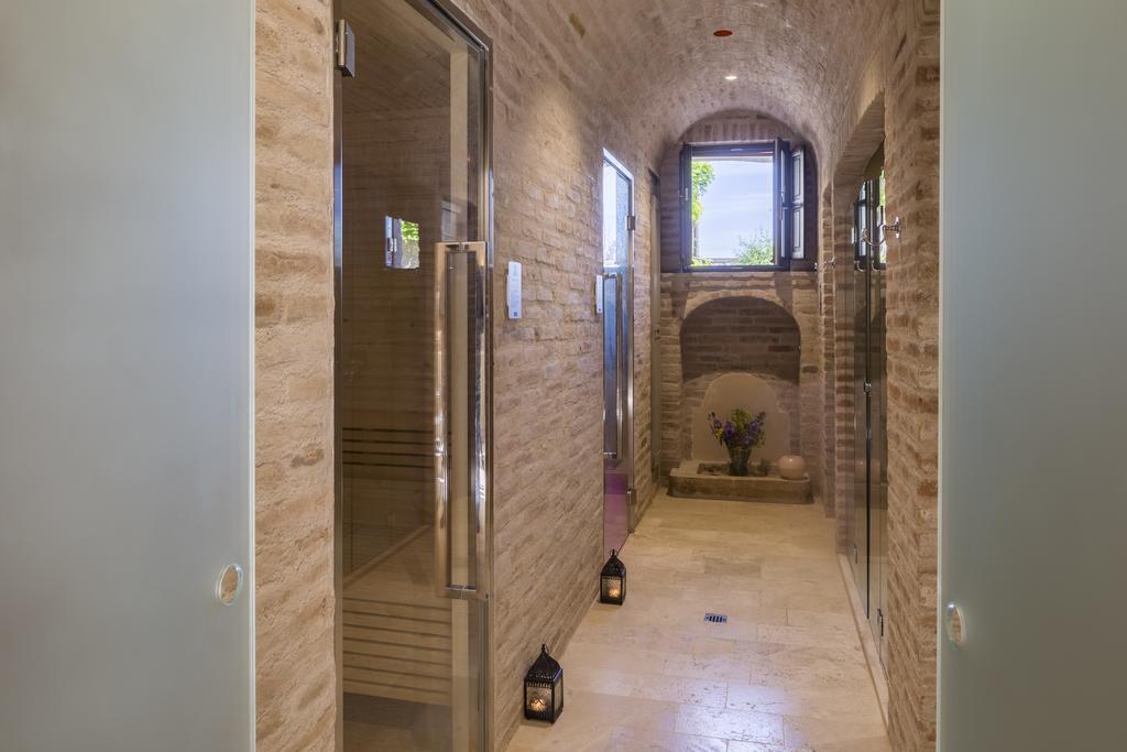Borgo Pignano Tuscany Exterior foto